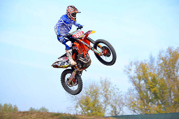 THE SEASON OF THE GREAT MOTOCROSS STARTS