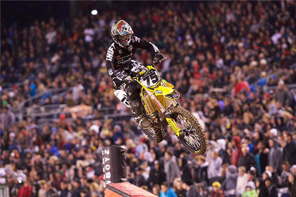 Josh Hill returns with San Diego LCQ win