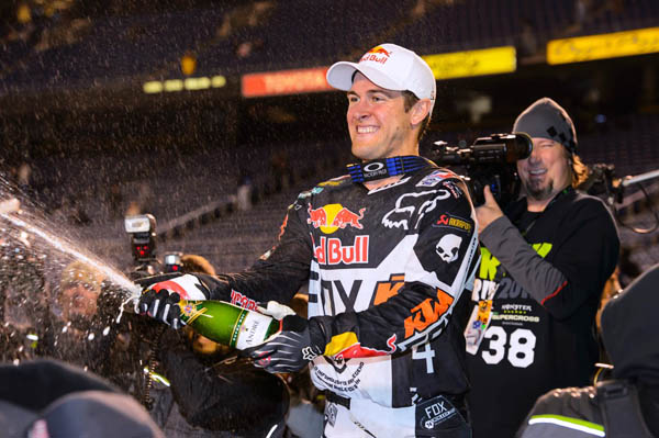 Ryan Dungey Earns 3rd at San Diego Supercross