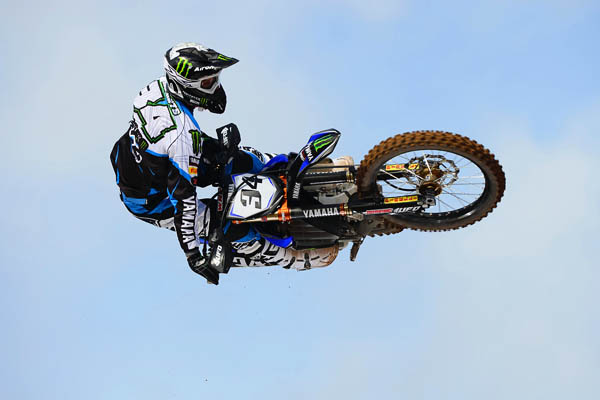 MX1 stars tackle the sand of Valkenswaard 2013 – Video