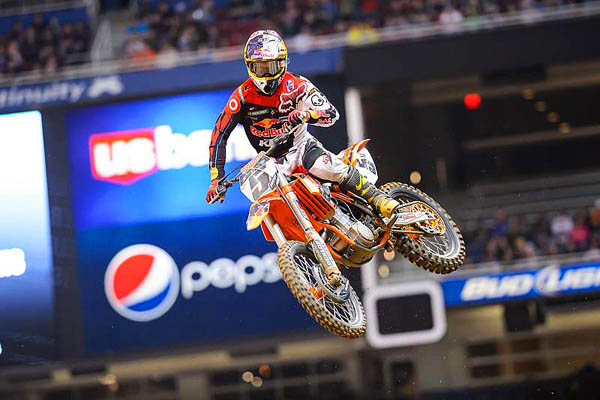 Ryan Dungey Earns 4th at St. Louis Supercross