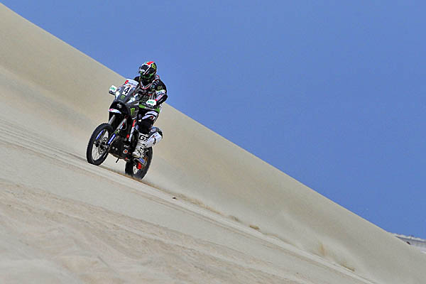 Paulo Goncalves finishes runner-up at Sealine Cross Country Rally