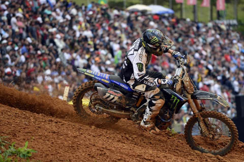 Big crash from Dean Ferris – Video