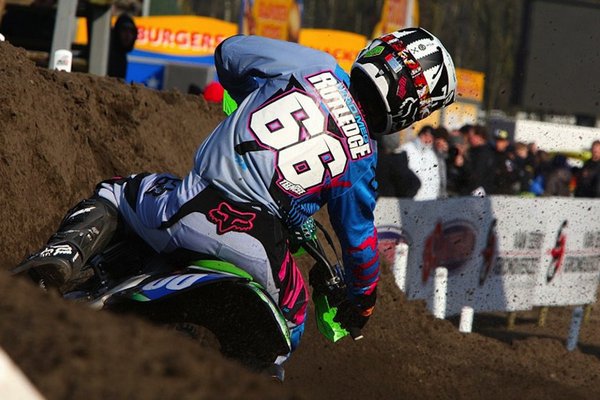 Australian Meghan Rutledge joins team Rockstar Bud Racing Kawasaki
