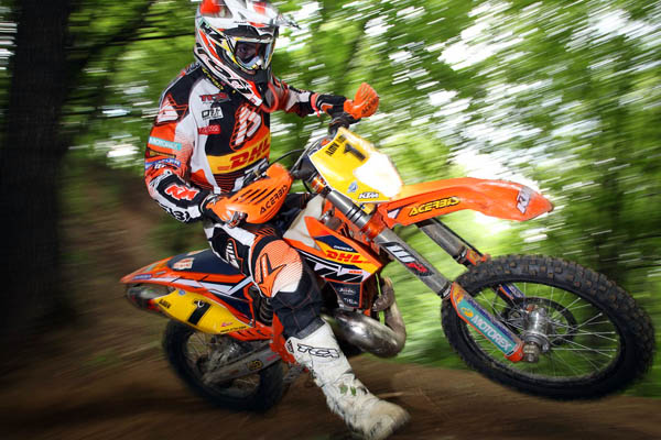 St. Flour Set For Explosive Enduro WC Finale!
