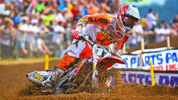 Eli Tomac Battles for Championship Points at RedBud