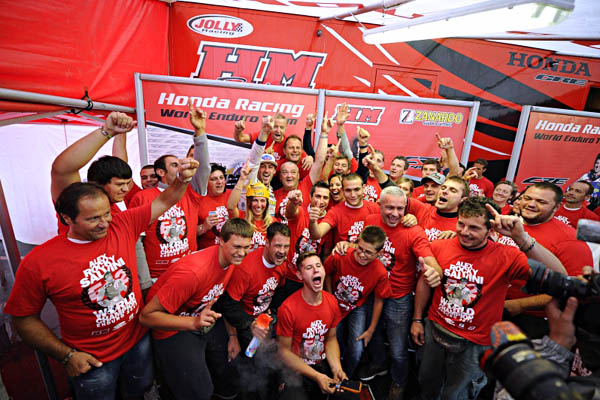 HM Honda Zanardo’s Salvini crowned Enduro 2 World Champion