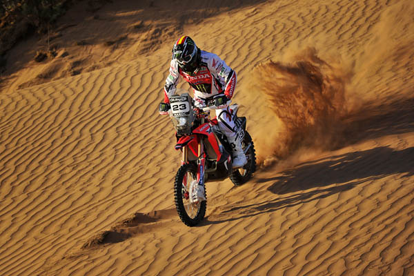 Speedbrain riders battle the dust, Botturi lying ninth after stage one
