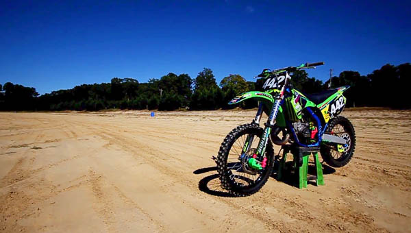 MXPTV presents – Tale Of The 2 Stroke 2.0