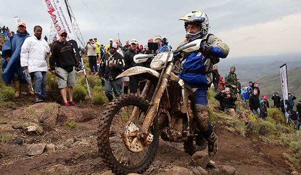 Jarvis & Husqvarna wins The Roof Of Africa
