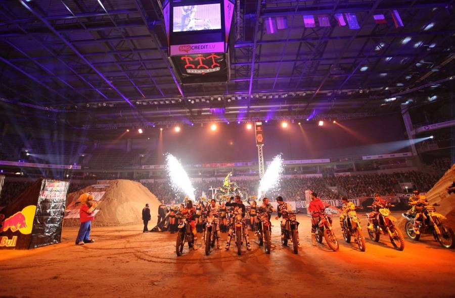 NIGHT of the JUMPs – Liberec 2013