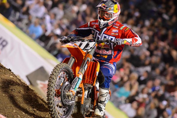 Ferris Earns 10th Overall at Oakland