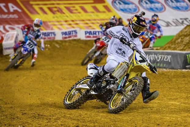 Georgia Dome Awaits Stewart’s Race to Three-peat