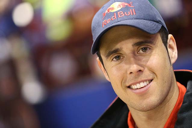 Adam Raga steals win to take title fight to the wire