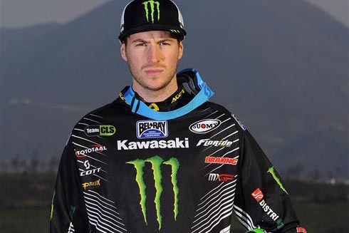 Tommy Searle back home after successful operation