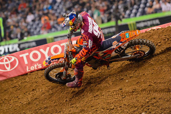 Roczen back on the podium at Houston Supercross