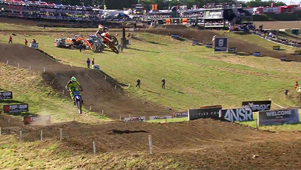 Antonio Cairoli big quad jump – Video