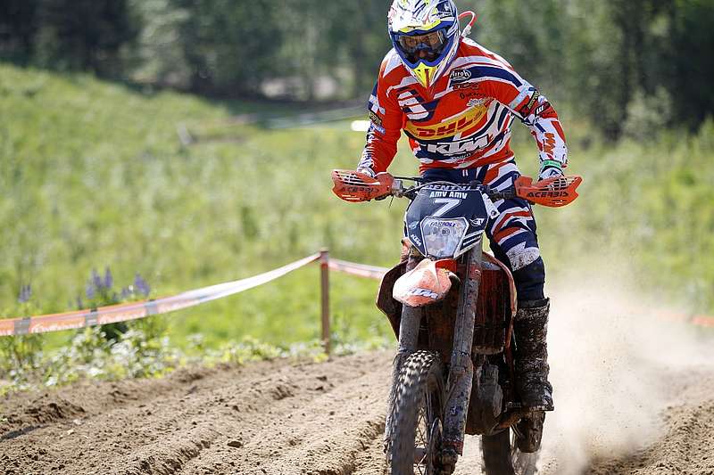 Mixed fortunes for KTM Enduro Factory Team in Finland