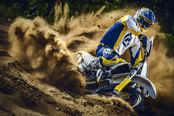 Husqvarna 2015 model – Video