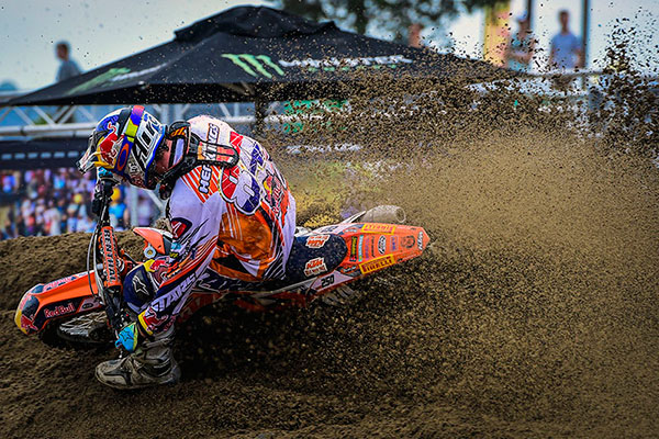 No challenge for the champions Cairoli and Herlings in Hyvinkää