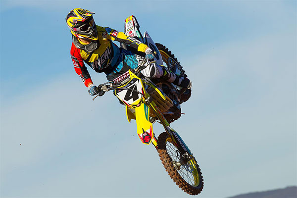 Yoshimura Suzuki Team at MEC 2015