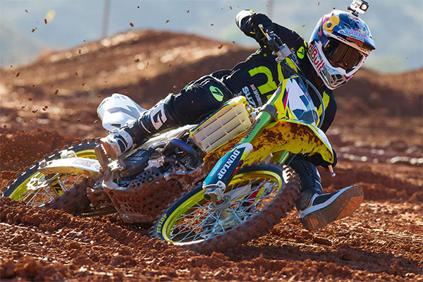 Yoshimura Suzuki – 2015 Photo-Shoot