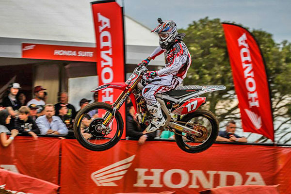 Gavin Faith and Arnaud Aubin winners of the first night in Munich