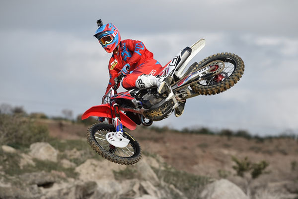 Gautier Paulin’s win at the MXGP of Europe – Video