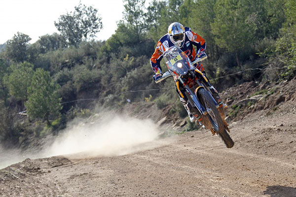 Dakar 2015 – Sunderland takes line honours for KTM in Stage 1