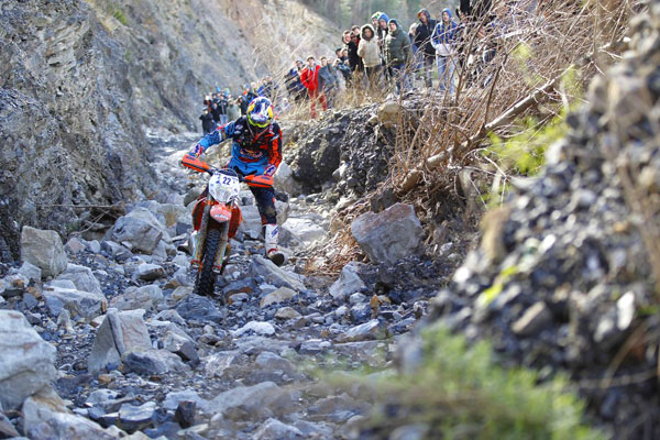 Jonny Walker takes first Extreme Enduro win in France