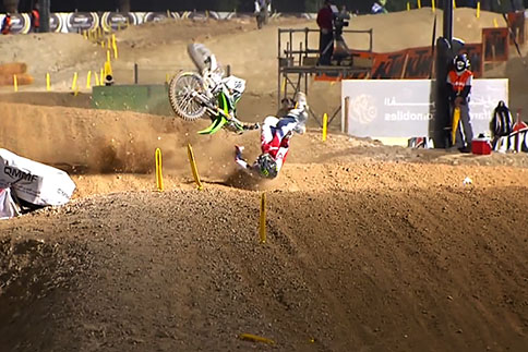 Crashes from 2015 Qatar MXGP Race