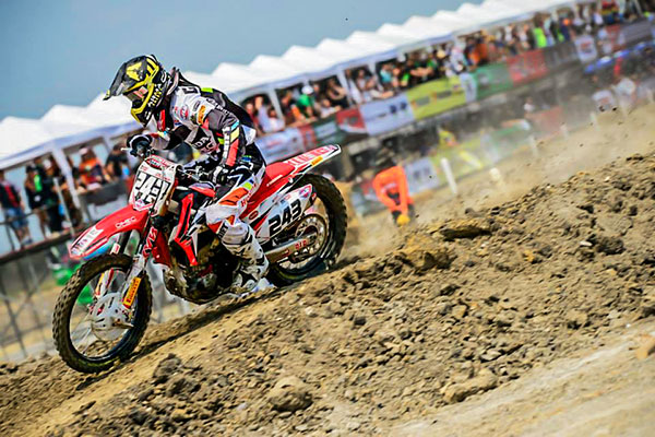 Heartbreak for Gajser as his Thai MXGP ends early