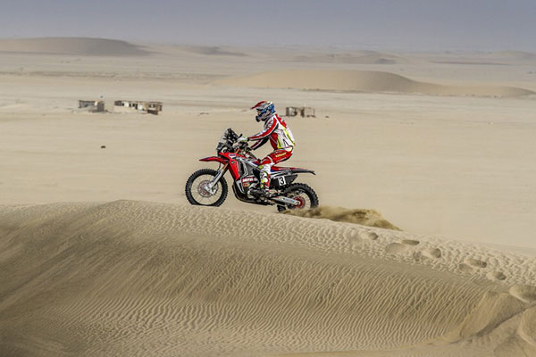 Barreda and Goncalves head for podium places