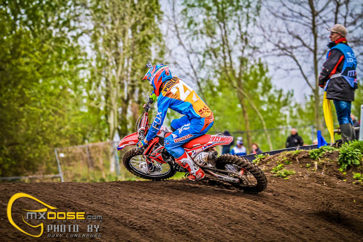 Paulin dominates with double win a at Valkenswaard