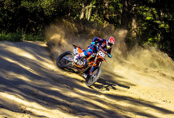 Jessy Nelson on 2 stroke – Video