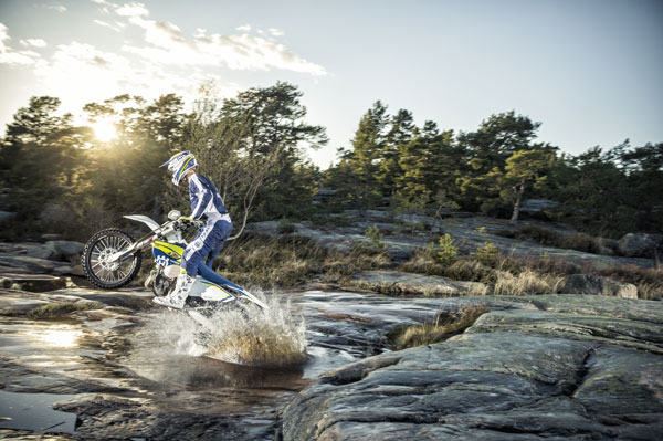 Husqvarna Model Year 2016 Enduro range – Video