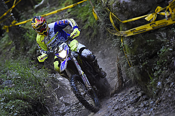 Lorenzo Santolino is victorious in E1 of EWC