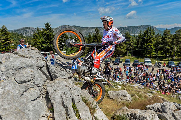 Toni Bou with a ninth win in France
