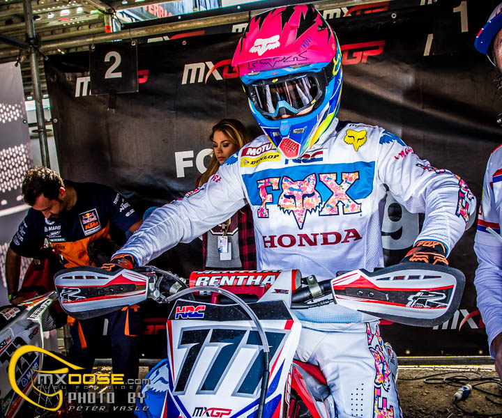 Evgeny Bobryshev extends deal with Team HRC