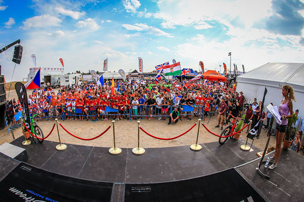 Buzzing youths set for Spain