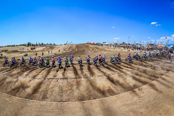 Renaux, Dankers and Karssemakers woo the world