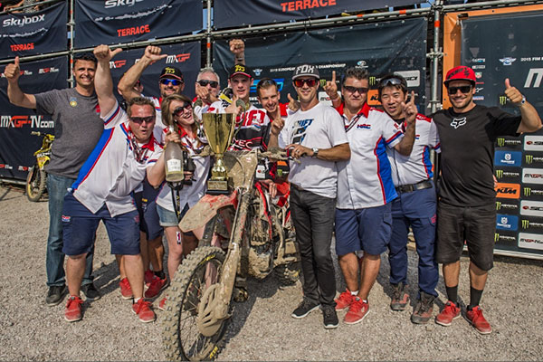 Tim Gajser makes it three in a row in Sweden