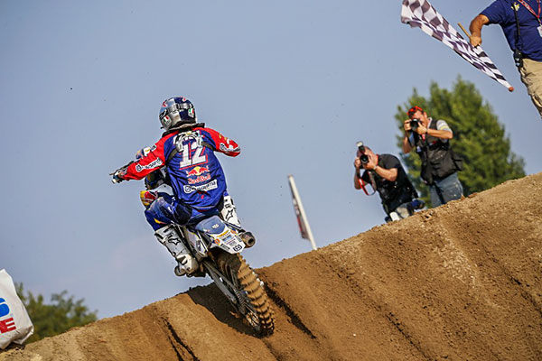 Nagl’s return marked by qualifying race win