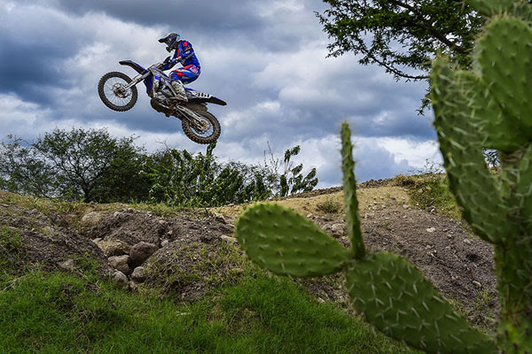 Mega day in Mexico for Febvre & Covington