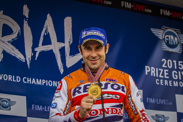 Toni Bou receives ninth world championship title