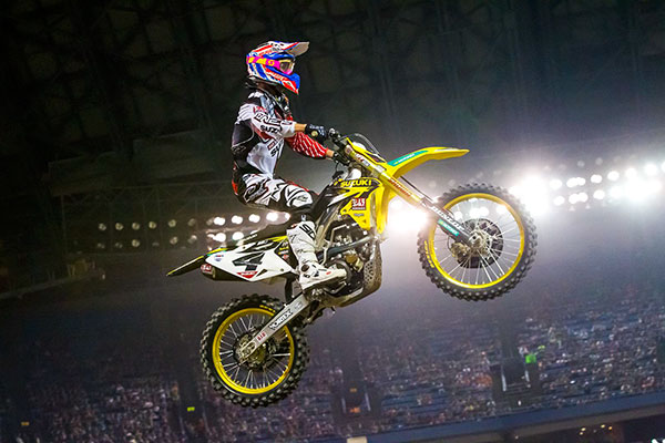 Yoshimura Suzuki Factory at Toronto SX – Video