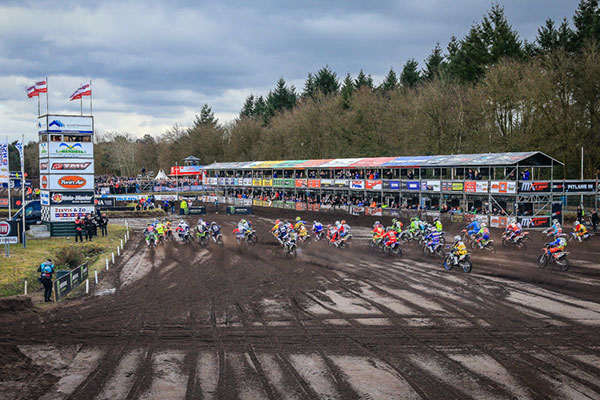 Mega start for Conrad Mewse & Yentel Martens