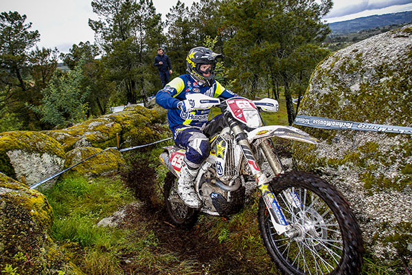 Husqvarna riders battle through GP of Portugal