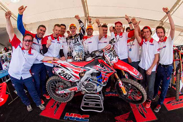Gajser rounds out 2016 MXGP season on the podium