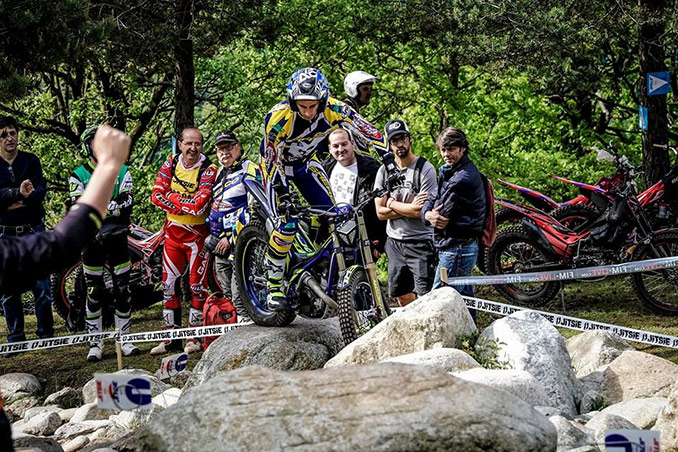 Albert Cabestany on the podium